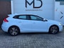 Volvo V40 2.0 T2 Nordic+ 1- eigenaar-Dealer onderhouden-LED
