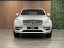 Volvo XC90 T8 AWD Recharge Inscription Stoelventilatie | 360° Camera | Head-Up Display | Harman Kardon | Schuifdak | Adaptieve Cruise Control | Stoel en Stuurwielverwarming | Full LED Meesturende koplampen | Pilot Assist | BLIS Dode Hoek Detectie | Elektrische voorstoelen geheugen | Nappa Lederen bekleding | Zitting verlenging voorstoelen | Lederen dashboard | 20 Inch | Keyless Drive | Parkeersensoren voor+achter | Elektrisch bedienbare achterklep | Geïntegreerde zongordijnen achterportieren | Verlichte instaplijsten | 7-Persoons | 4-Zone Climate Control | DAB Radio | Apple Carplay/Android Auto | Volvo On Call met mobiele App functie | Bright Silver Metallic |