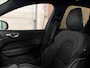 Volvo XC60 T6 AWD Recharge Plus Dark 360° Camera | All Season Banden | Harman Kardon | Adaptieve Cruise Control | Stoelverwarming voor+achter | Stuurwielverwarming | Full LED Meesturende koplampen | Pilot Assist | BLIS Dode Hoek Detectie | Elekrische voorstoelen geheugen | Contour Stoelen met wit stiksel en bies | Zitting verlenging voorstoelen | Schuifdak | 19 Inch | Google Infotainment | Keyless Drive | Parkeersensoren voor+achter | Privacy Glass | Elektrisch bedienbare achterklep | DAB Radio | Apple Carplay/Android Auto | Draadloos telefoon opladen | Volvo On Call met mobiele App functie | Vapour Grey Metallic |