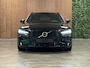 Volvo V60 T6 AWD Recharge R-Design Adaptieve Cruise Control | Stoel en Stuurwielverwarming | Parkeercamera | Full LED Meesturende koplampen | Pilot Assist | Bestuurdersstoel elektrisch geheugen | Contour stoelen met wit stiksel en bies | Zitting verlenging voorstoelen | 18 Inch | Keyless Drive | Parkeersensoren voor+achter | Privacy Glass | Elektrisch bedienbare achterklep | DAB Radio | Apple Carplay/Android Auto | Volvo On Call met mobiele App functie |