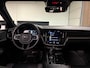 Volvo V60 T6 AWD Recharge R-Design Adaptieve Cruise Control | Stoel en Stuurwielverwarming | Parkeercamera | Full LED Meesturende koplampen | Pilot Assist | Bestuurdersstoel elektrisch geheugen | Contour stoelen met wit stiksel en bies | Zitting verlenging voorstoelen | 18 Inch | Keyless Drive | Parkeersensoren voor+achter | Privacy Glass | Elektrisch bedienbare achterklep | DAB Radio | Apple Carplay/Android Auto | Volvo On Call met mobiele App functie |