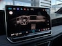Volkswagen Tiguan R-Line Edition - eHybrid Inclusief €2000,- inruilvoordeel | Trekhaak | 'App-Connect' draadloze smartphone integratie | Achteruitrijcamera (Rear View) | Automatische afstandsregeling (Adaptive Cruise Control)