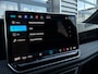 Volkswagen Tiguan R-Line Edition - eHybrid Inclusief €2000,- inruilvoordeel | Trekhaak | 'App-Connect' draadloze smartphone integratie | Achteruitrijcamera (Rear View) | Automatische afstandsregeling (Adaptive Cruise Control)