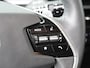 Kia Niro EV DynamicLine 64.8 kWh - SOH 98% Automaat - Climate control - Adaptive cruise control - Navigatie - Apple Carplay/Android Auto - Fabrieksgarantie t/m 02-2030