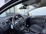 Ford Fiesta 1.0i EcoBoost Titanium 5-Deurs 125 PK. Mooie en zeer fijn rijdende auto !!! Distributieriem en waterpomp zijn vervangen !!