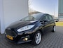 Ford Fiesta 1.0i EcoBoost Titanium 5-Deurs 125 PK. Mooie en zeer fijn rijdende auto !!! Distributieriem en waterpomp zijn vervangen !!