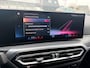 BMW 3-Serie Touring 320i M-SPORT / PANO / LED / TREKHAAK / 19''/ SHADOW