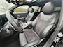 BMW 3-Serie Touring 320i M-SPORT / PANO / LED / TREKHAAK / 19''/ SHADOW