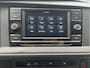 Volkswagen Transporter 2.0 TDI L2H1 110PK Airco Cruise Control Trekhaak Parkeersensoren Apple Carplay