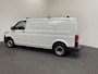 Volkswagen Transporter 2.0 TDI L2H1 110PK Airco Cruise Control Trekhaak Parkeersensoren Apple Carplay
