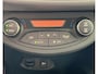 Toyota Yaris 1.3 VVT-i Lease Bi-Tone/Afneembare trekhaak/Navi/Stoelverwarming/Dealer onderhouden