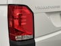 Volkswagen Transporter 2.0 TDI L2H1 150PK Automaat Airco Cruise Control Apple Carplay Verwarmbare stoel en vooruit