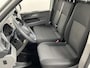 Volkswagen Transporter 2.0 TDI L2H1 150PK Automaat Airco Cruise Control Apple Carplay Verwarmbare stoel en vooruit