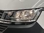 Volkswagen Transporter 2.0 TDI L2H1 150PK Automaat Airco Cruise Control Apple Carplay Verwarmbare stoel en vooruit