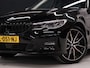 BMW 3-Serie Touring 320e Sport Line [ADAPTIVE CRUISE, APPLE CARPLAY, BMW LASERLICHT, TREKHAAK INKLAPBAAR, ANDROID, STOELVERWARMING, VOL LEDER, PDC V+A, ELEK. ACHTERKLEP, CLIMATE, NIEUWSTAAT]