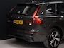 Volvo XC60 2.0 T8 AWD R-Design [SCHUIFKANTELDAK, MEMORY SEATS, APPLE CARPLAY, TREKHAAK INKLAPBAAR,  HARMAN/KARDON, STUURVERWARMING, 360 CAMERA, STOELVERWARMING, VOL LEDER, CRUISE, CLIMATE, NIEUWSTAAT]