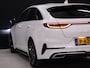 Kia ProCeed 1.0 T-GDi GT-Line [APPLE CARPLAY, ANDROID, SPORTSTOELEN, STUURVERWARMING, SPORTSTUUR, STOELVERWARMING, CAMERA, KEYLESS ENTRY, LANE ASSIST, CRUISE, ELEK. ACHTERKLEP, CLIMATE, NIEUWSTAAT]
