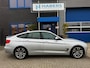 BMW 3-Serie Gran Turismo 320i High Executive 184PK|Origineel NL|Prof Navi|Schuifdak|Xenon|Leder Sportstoelen|Trekhaak|StoelVW|PDC
