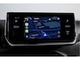 Peugeot 2008 1.2 PureTech 130 PK Allure Pack - Automaat | Dig. Cockpit | Cruise | PDC | Camera | NAV + App. Connect | ECC | Afn. Trekhaak | LM 17" |