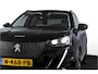 Peugeot 2008 1.2 PureTech 130 PK Allure Pack - Automaat | Dig. Cockpit | Cruise | PDC | Camera | NAV + App. Connect | ECC | Afn. Trekhaak | LM 17" |