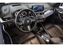 BMW X1 sDrive20i VDL Nedcar Edition Sportstoelen Head-up Stoelverwarming