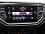 Volkswagen T-Roc 1.5 TSI Style Airco, navigatie, carplay, trekhaak, licht metalen velgen, parkeersensoren, automaat, enz. GEEN IMPORT