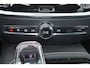 Volvo V60 T6 Recharge AWD Plus Dark - IntelliSafe Assist & Surround - 360º Camera - Harman/Kardon audio - Verwarmde voorstoelen, stuur & achterbank - Parkeersensoren voor & achter - Elektr. bedienb. voorstoelen met geheugen - Elektr. inklapbare trekhaak - 18' LMV
