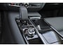 Volvo V60 T6 Recharge AWD Plus Dark - IntelliSafe Assist & Surround - 360º Camera - Harman/Kardon audio - Adaptieve LED koplampen - Verwarmde voorstoelen, stuur & achterbank - Parkeersensoren voor & achter - Elektr. bedienb. voorstoelen met geheugen - Extra getint glas - 19' LMV