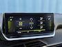 Peugeot 2008 1.2 PureTech GT-Line Adeptieve cruise control | voor en achter parkeersensoren | Achteruirijcamera | Elektrische handrem | Fabrieks navigatie