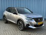 Peugeot 2008 1.2 PureTech GT-Line Adeptieve cruise control | voor en achter parkeersensoren | Achteruirijcamera | Elektrische handrem | Fabrieks navigatie