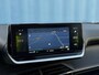 Peugeot 2008 1.2 PureTech GT-Line Adeptieve cruise control | voor en achter parkeersensoren | Achteruirijcamera | Elektrische handrem | Fabrieks navigatie