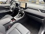 Toyota RAV4 2.5 PHEV AWD Bi-Tone Plus PANO STOELVERWARMING-VENTILATIE VOOR+ACHTER TREKHAAK JBL-AUDIO APPLE/ANDROID 4S-BANDEN 360 CAMERA PARK-SENSOREN