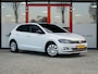Volkswagen Polo 1.0 TSI Comfortline | 1e Eigenaar | Origineel NL | Apple Carplay | Android Auto | Camera | Adaptieve Cruise Control | DAB+ | Privacy Glas | Zwart Dak | Airco | Dimlichten Automatisch | All Season Banden | Nationale Auto Pas |