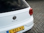 Volkswagen Polo 1.0 TSI Comfortline | 1e Eigenaar | Origineel NL | Apple Carplay | Android Auto | Camera | Adaptieve Cruise Control | DAB+ | Privacy Glas | Zwart Dak | Airco | Dimlichten Automatisch | All Season Banden | Nationale Auto Pas |