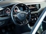 Volkswagen Polo 1.0 TSI Comfortline | 1e Eigenaar | Origineel NL | Apple Carplay | Android Auto | Camera | Adaptieve Cruise Control | DAB+ | Privacy Glas | Zwart Dak | Airco | Dimlichten Automatisch | All Season Banden | Nationale Auto Pas |