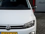 Volkswagen Polo 1.0 TSI Comfortline | 1e Eigenaar | Origineel NL | Apple Carplay | Android Auto | Camera | Adaptieve Cruise Control | DAB+ | Privacy Glas | Zwart Dak | Airco | Dimlichten Automatisch | All Season Banden | Nationale Auto Pas |