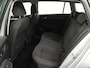 Volkswagen Golf Variant 1.5 TSI Life Business 131 PK | Navigatie | Apple Carplay | Trekhaak | Ergo-Active Bestuurdersstoel | Adaptive Cruise Control | Parkeersensoren | Sfeerverlichting |