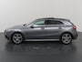 Mercedes-Benz A-klasse 250e Business Solution AMG | Panoramaschuifdak | Premium Plus | Head-up display | Dodehoekassistent |