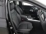 Mercedes-Benz B-klasse 250e Business Solution AMG | Panoramaschuifdak | Night | Winter pakket | Trekhaak | Stoelverwarming |