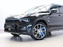 Lynk & Co 01 1.5 / Carplay / Camera / Adaptive Cruise / Panoramadak / Dodehoekdetectie / Stoelverwarming / Autom. bestuurdersstoel / Navi / Zwarte Hemel / Trekhaak Mogelijk /
