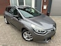 Renault Clio Estate 0.9 TCe Limited / Navi / PDC / DAB / Keyless / Clima / LM