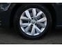 Volkswagen Touran 1.5 TSI Comfortline Business | Alcantara | Automaat | Navigatie | Stoelverwarming |