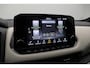 Nissan Qashqai 1.3 MHEV Tekna | Two tone interieur | Elektrische achterklep | Stoel, stuur en voorruit verwarming | Headup-display | Trekhaak | Rondomzicht camera |