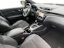 Nissan Qashqai 1.2 N-Vision | Panoramadak | Stoelverwarming | Achteruitrijcamera | Navigatie | ALL Season |
