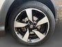 Nissan Qashqai 1.2 N-Vision | Panoramadak | Stoelverwarming | Achteruitrijcamera | Navigatie | ALL Season |