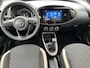 Toyota Aygo X 1.0 VVT-i MT Pulse | Airconditioning | Verwarmbare voorstoelen | Licht metalen velgen | Carplay |