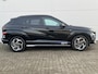 Hyundai Kona 1.6 GDI HEV N Line Sky / N Line exterieur / Lichtmetalen velgen 5-spaaks 18" / Schuif-/kanteldak / Achterstoelen verwarmd /