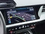 Audi A3 Limousine 35 TFSI S-line | Pano dak | Trekhaak | Zwart Optiek | Carplay | Stoelverwarming | 17"|