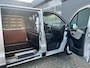 Renault Trafic 1.6 dCi L1H1 BTW en BPM VRIJ!! Airco Cruise controle 3-Persoons Telefoonverbinding Parkeersensoren achter 1e eigenaar Euro 6 Dealer onderhouden Ex overheid