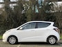 Hyundai i10 5drs 1.0i 67pk Comfort | Navigatie | Apple Carplay-Android Auto | Cruise control | Elektrisch verstelbare spiegels | Elektrische ramen voor en achter |